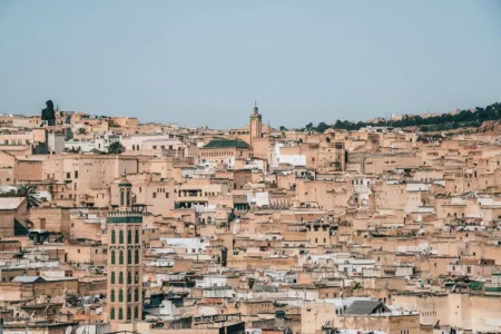 Guida Turistica di Fez: attrazioni e punti salienti della città