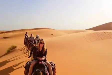 Excursiones de 3 días desde Fez a Marrakech en el desierto